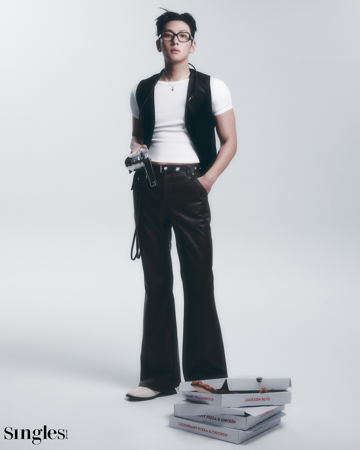 지창욱의 싱글즈 화보 이미지, 지창욱, 지창욱화보, 지창욱싱글즈, 최악의 악, 조각도시 